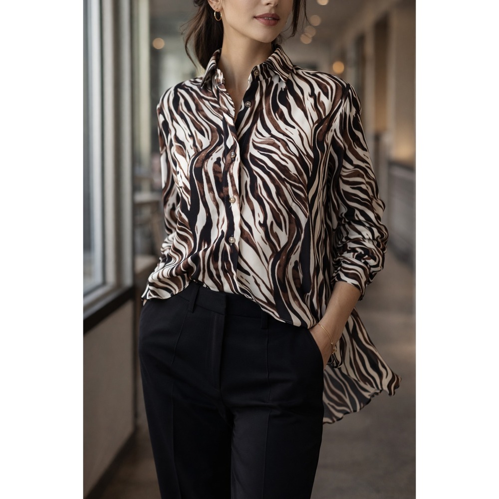 Et Clet Zebra Print Button Up Blouse Wm's M Brown Cream Long Sleeve Pleated Back